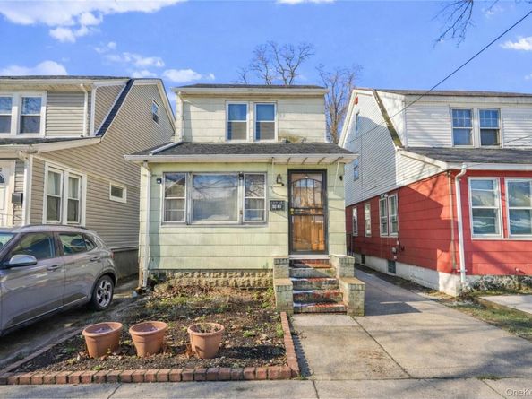 8060 162nd Street, Jamaica NY 11432