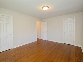 29 Avon Road, Hewlett NY 11557