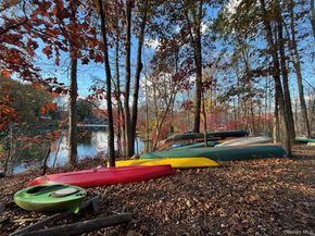 12 Skytop Drive, Katonah NY 10536