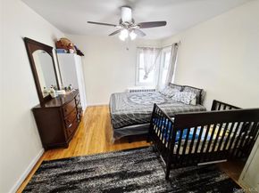 225 E Mineola Avenue, Valley Stream NY 11580