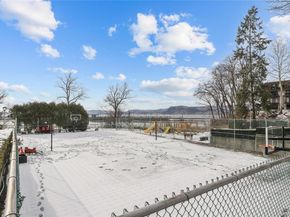 605 Kemeys Avenue 605, Briarcliff Manor NY 10510