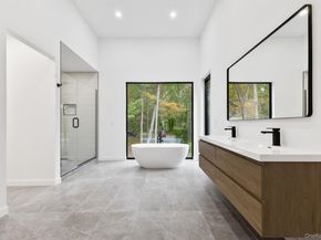 10 East Lane, Armonk NY 10504