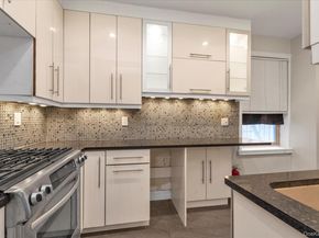 48-35 43 Street 4C, Woodside NY 11377