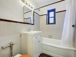 102-45 67th Road 1P, Forest Hills NY 11375