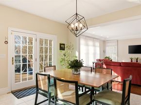 4 Daniel Way, Setauket NY 11733