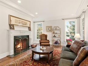 4 Daniel Way, Setauket NY 11733