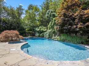 4 Daniel Way, Setauket NY 11733