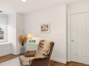 4 Daniel Way, Setauket NY 11733