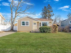 247 Rider Avenue, Patchogue NY 11772
