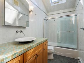 6 Edcris Lane, Huntington NY 11743