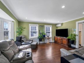 2478 Loft Avenue, Baldwin NY 11510