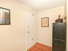 10 Ivy Street 1A, Farmingdale NY 11735