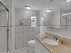 74 Maple St, East Quogue NY 11942