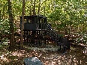 644 Bread And Cheese Hollow Road, Northport NY 11768