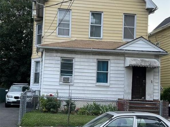 Undisclosed Address #976325, Mount Vernon NY 10550
