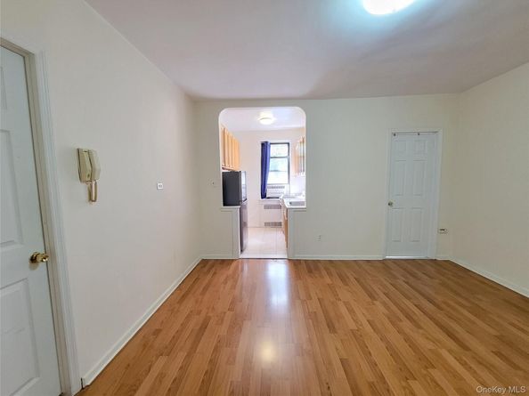 100-10 67 Road 3F, Forest Hills NY 11375