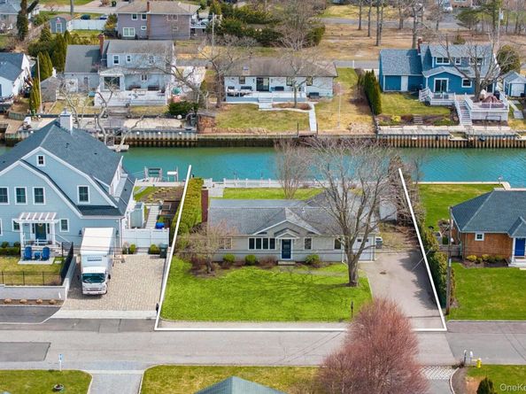 21 Tarpon Road, East Quogue NY 11942
