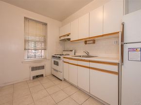 2090 Barnes Avenue 2H, Bronx NY 10462