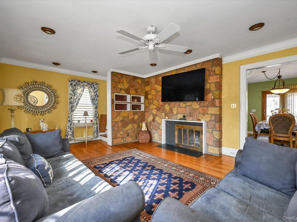 33-35 150th Place, Flushing NY 11354