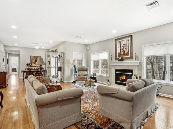 641 Heritage Hills B, Somers NY 10589