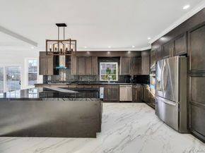 11 Goshen Street, Elmont NY 11003