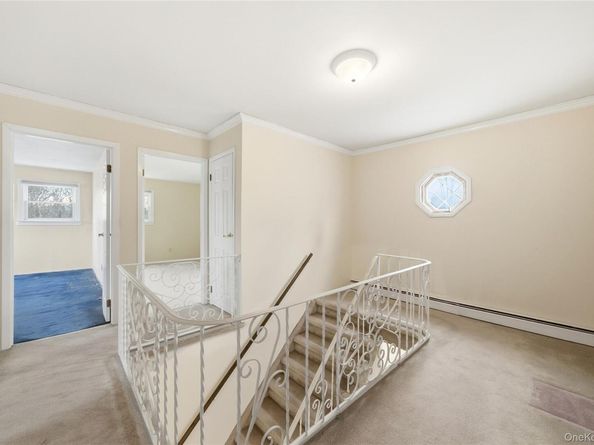 16 Pantzer Street, Smithtown NY 11787