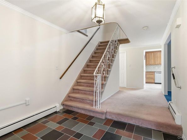 16 Pantzer Street, Smithtown NY 11787