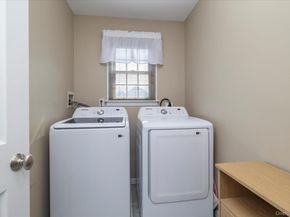 122 Pine Street, Rockville Centre NY 11570