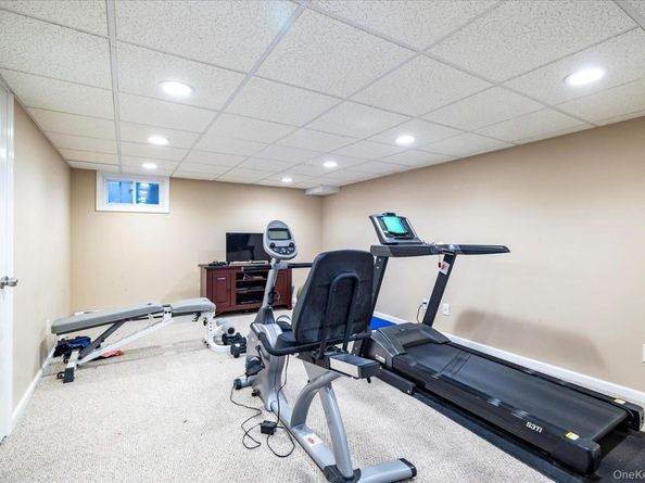 122 Pine Street, Rockville Centre NY 11570