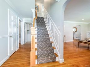 122 Pine Street, Rockville Centre NY 11570