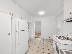 3530 Henry Hudson Parkway 1E, Bronx NY 10463