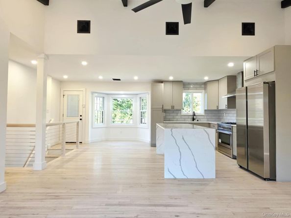 185 Wakeman Road, Hampton Bays NY 11946