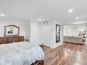 62 Canoe Place Road 513/5, Hampton Bays NY 11946