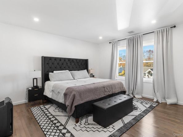 166 17th Street, West Babylon NY 11704