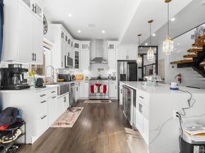 166 17th Street, West Babylon NY 11704