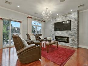 19319 109th Road, Saint Albans NY 11412