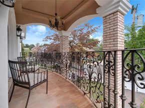 19319 109th Road, Saint Albans NY 11412