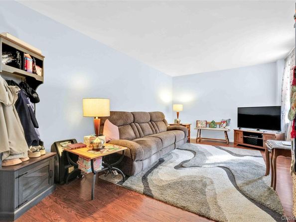 26-25 141 Street 5G, Flushing NY 11354