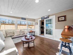 85 Fairview Avenue, Bayport NY 11705