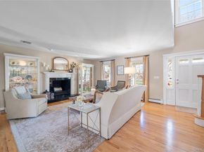 85 Fairview Avenue, Bayport NY 11705