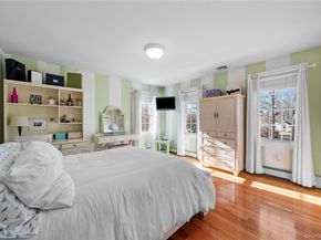 85 Fairview Avenue, Bayport NY 11705