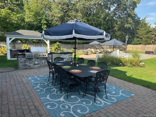 85 Fairview Avenue, Bayport NY 11705