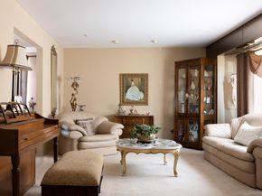 53 Tulipwood Dr, Commack NY 11725