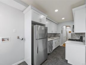 1150 E 214th Street, Bronx NY 10469