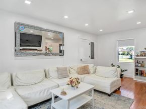 159 Southside Avenue, Freeport NY 11520