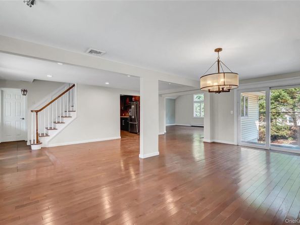 277 Shelter Road, Ronkonkoma NY 11779