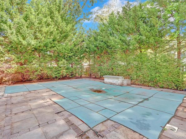 277 Shelter Road, Ronkonkoma NY 11779