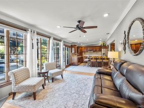 28 Mosshill Place, Stony Brook NY 11790