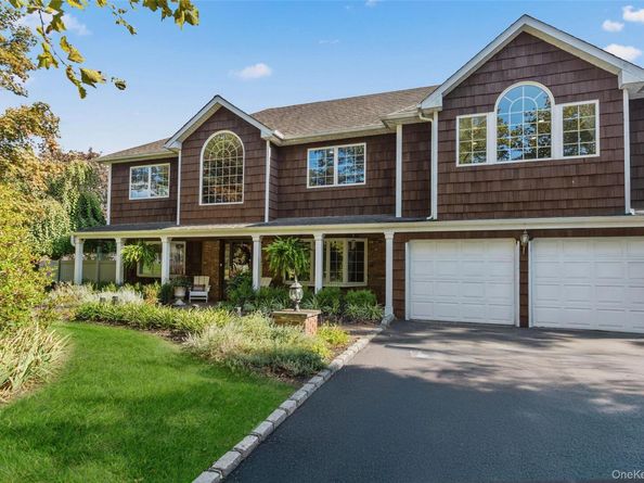 28 Mosshill Place, Stony Brook NY 11790