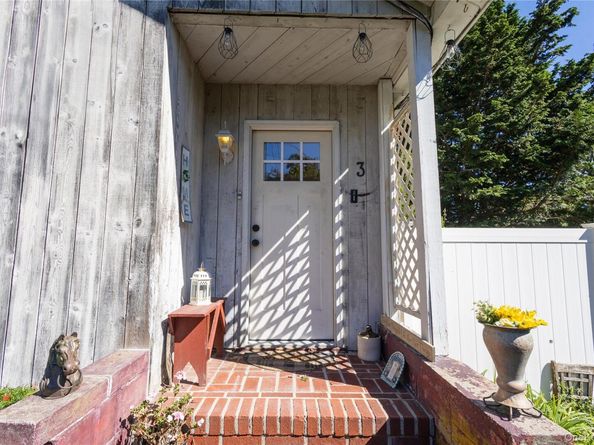 3 Beacon Drive, Sound Beach NY 11789